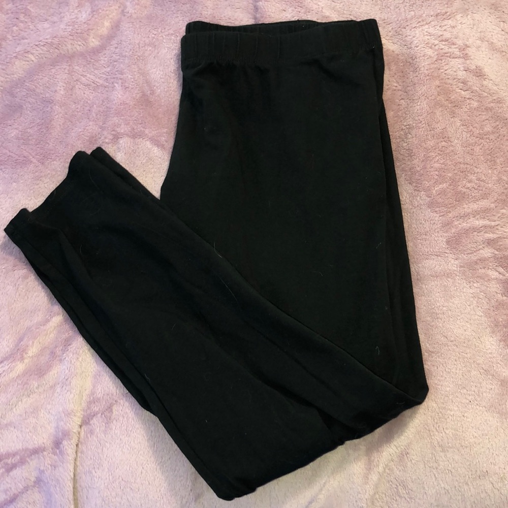 black leggings